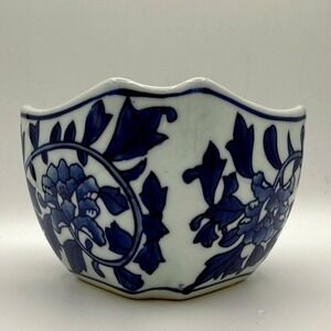 Blue White Floral Ceramic Planter Pot Asian Style Decorative Accent